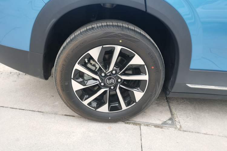 Used WM Motor W6 2021 520 km NEX Exploration Edition Right Rear Wheel Hub