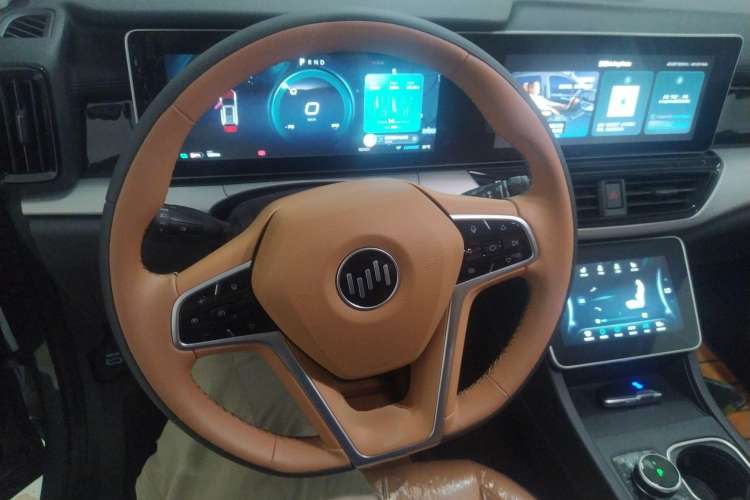 Used WM Motor W6 2021 520km PRO All-Round Edition Steering Wheel