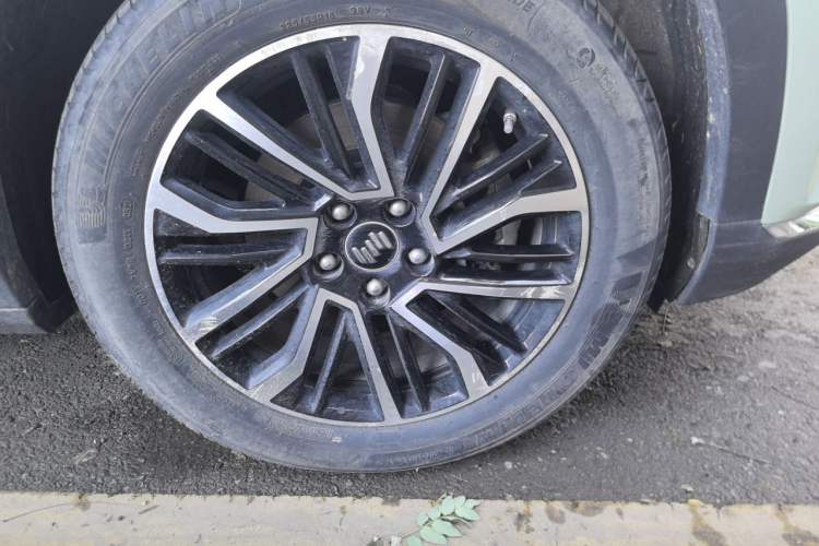 Used WM Motor W6 2021 520km PRO All-Round Edition Right Front Wheel Hub
