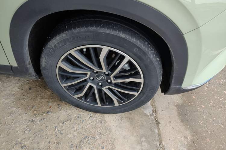 Used WM Motor W6 2021 520km PRO All-Round Edition Right Front Wheel Hub