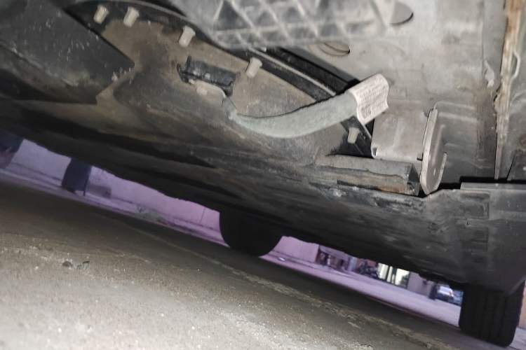 Used WM Motor W6 2021 520km PRO All-Round Edition Chassis Front Left