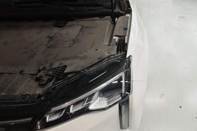 Used WM Motor W6 2021 520km PRO All-Round Edition Engine Bay Left