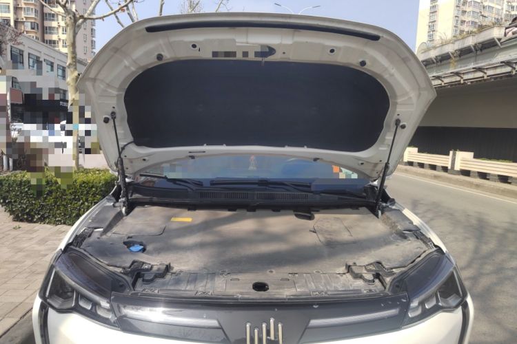 Used WM Motor W6 2021 520km PRO All-Round Edition Engine Bay