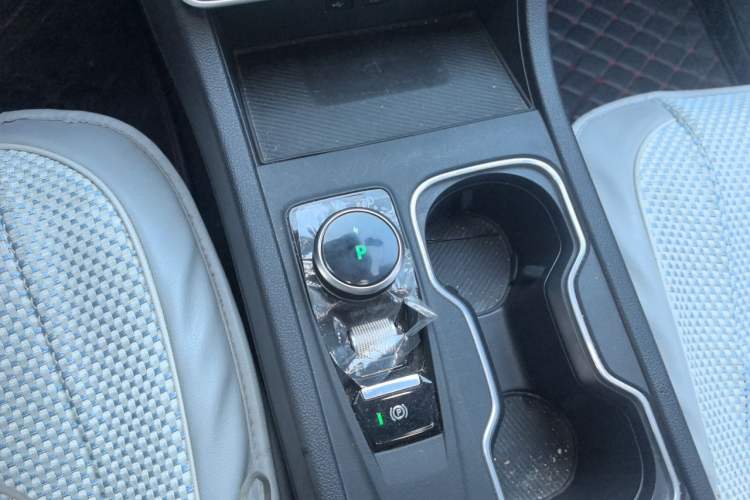 Used WM Motor W6 2021 520km PRO All-Round Edition Gear Lever