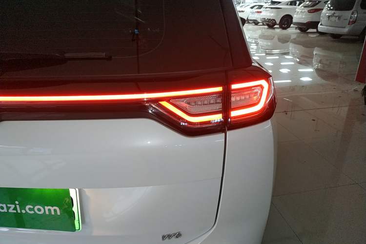 Used WM Motor W6 2021 520 km NEX Exploration Edition Right Rear Taillight