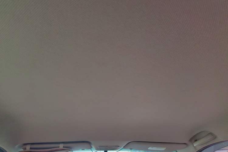 Used Wuling 730 2020 Commercial Vehicle 1.5L Manual Value Edition 7 Seats Headliner