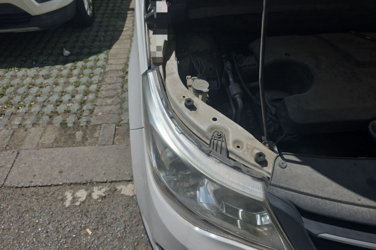 Used Wuling 730 2020 Commercial Vehicle 1.5L Manual Value Edition 7 Seats Engine Bay Right