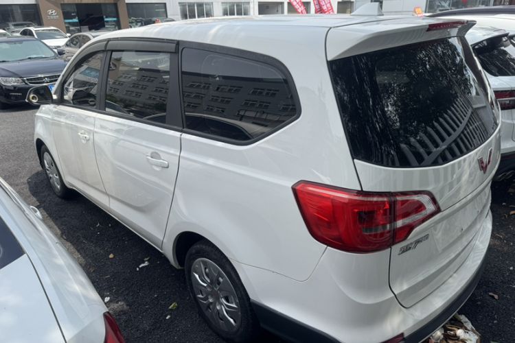 Used Wuling 730 2020 Commercial Vehicle 1.5L Manual Value Edition 7 Seats Exterior 3