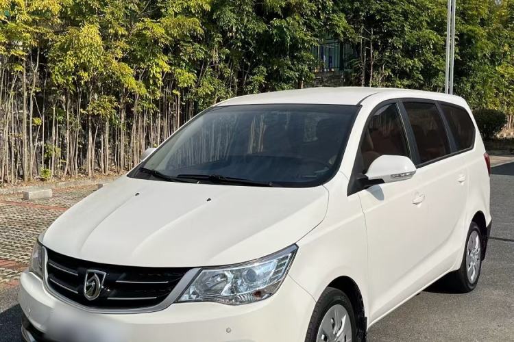 Used Wuling 730 2020 Commercial Vehicle 1.5L Manual Value Edition 7 Seats Exterior 3