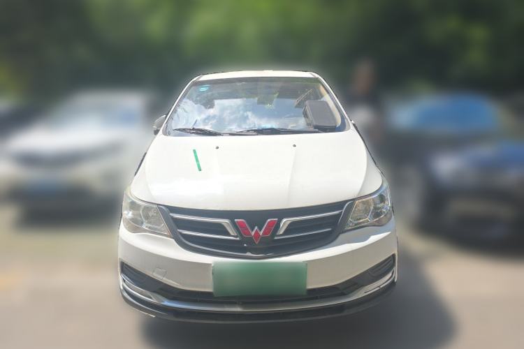 Used Wuling 730 2020 Commercial Vehicle 1.5L Manual Value Edition 7 Seats Front