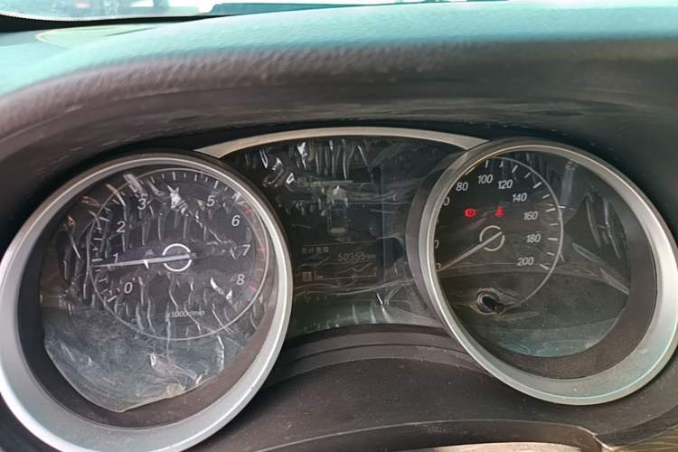 Used Wuling 730 2020 Commercial Vehicle 1.5L Manual Value Edition 8 Seats Instrument Cluster