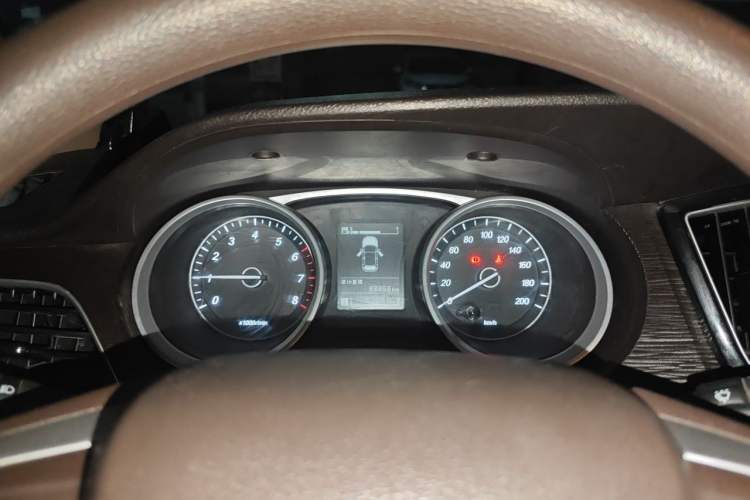 Used Wuling 730 2020 Commercial Vehicle 1.5L Manual Value Edition 7 Seats Instrument Cluster