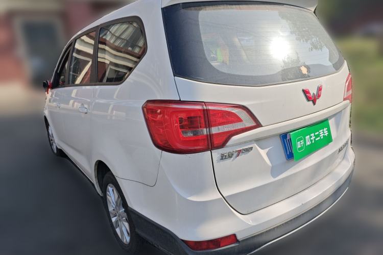 Used Wuling 730 2020 Commercial Vehicle 1.5L Manual Value Edition 7 Seats Rear Left 45 Deg