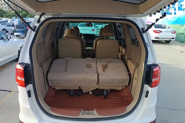 Used Wuling 730 2020 Commercial Vehicle 1.5L Manual Value Edition 8 Seats Trunk