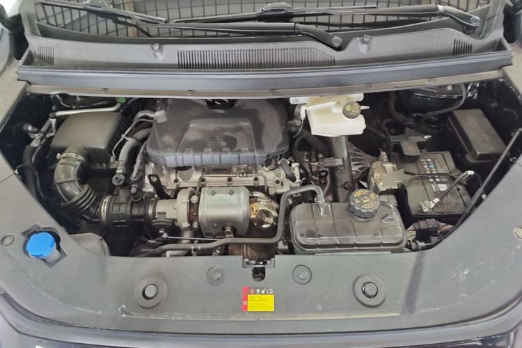 Used Wuling 730 2025 Model 1.5T CVT Elite Edition Engine Bay