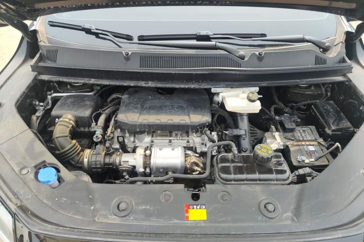 Used Wuling 730 2025 Model 1.5T CVT Elite Edition Engine Bay