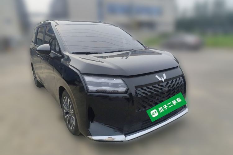 Used Wuling 730 2025 Model 1.5T CVT Elite Edition Front Right 45 Deg