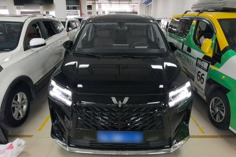 Used Wuling 730 2025 Model 1.5T CVT Elite Edition Front