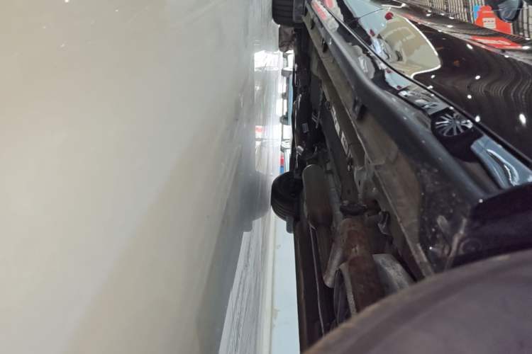 Used Wuling 730 2025 Model 1.5T CVT Elite Edition Left Side Sill