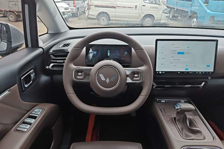 Used Wuling 730 2025 Model 1.5T CVT Elite Edition Steering Wheel