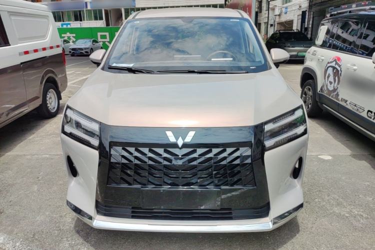 Used Wuling 730 2025 Model 1.5T CVT Elite Edition Front