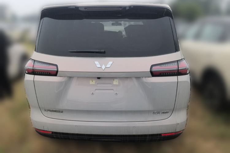Used Wuling 730 2025 Model 1.5T CVT Elite Edition Rear
