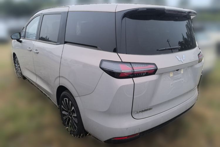 Used Wuling 730 2025 Model 1.5T CVT Elite Edition Rear Left 45 Deg