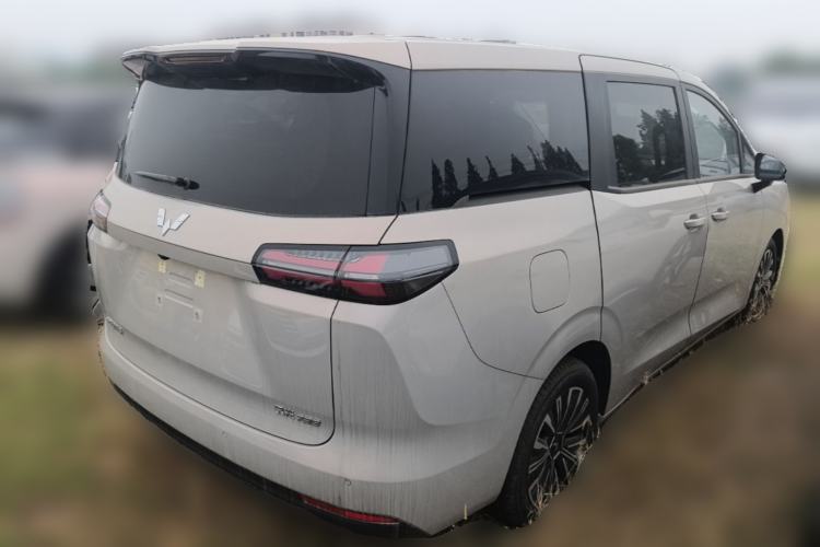 Used Wuling 730 2025 Model 1.5T CVT Elite Edition Rear Right 45 Deg