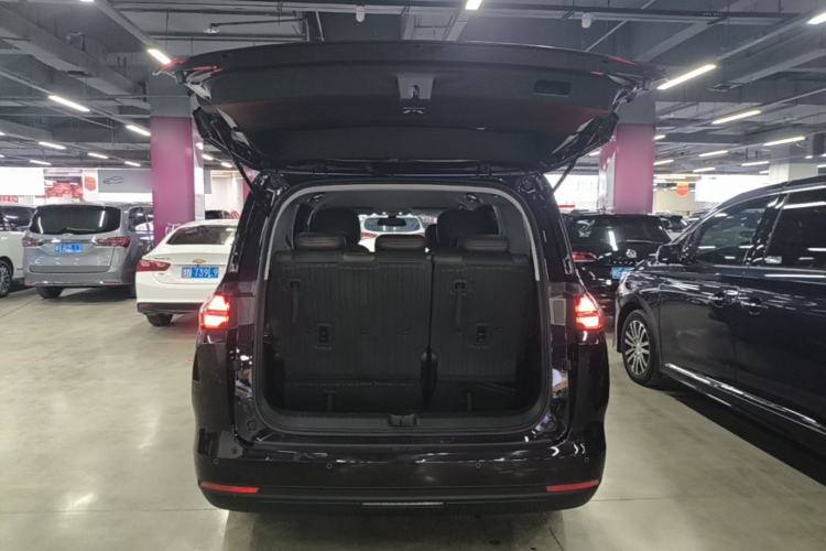 Used Wuling 730 2025 Model 1.5T CVT Elite Edition Trunk