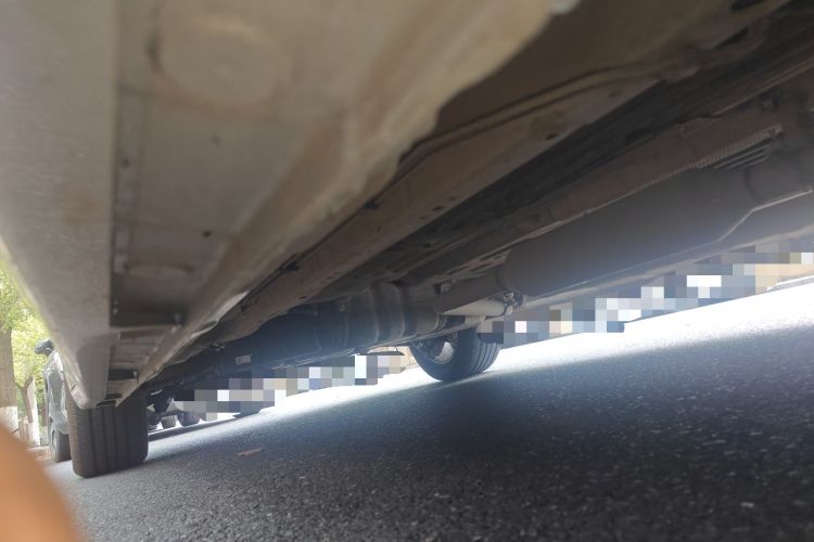 Used Wuling 730 2025 Model 1.5T CVT Elite Edition Chassis Front Right