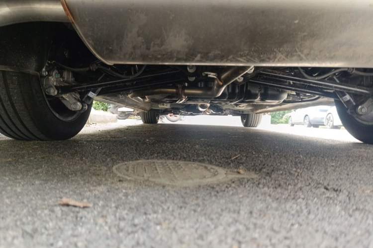 Used Wuling 730 2025 Model 1.5T CVT Elite Edition Chassis Rear