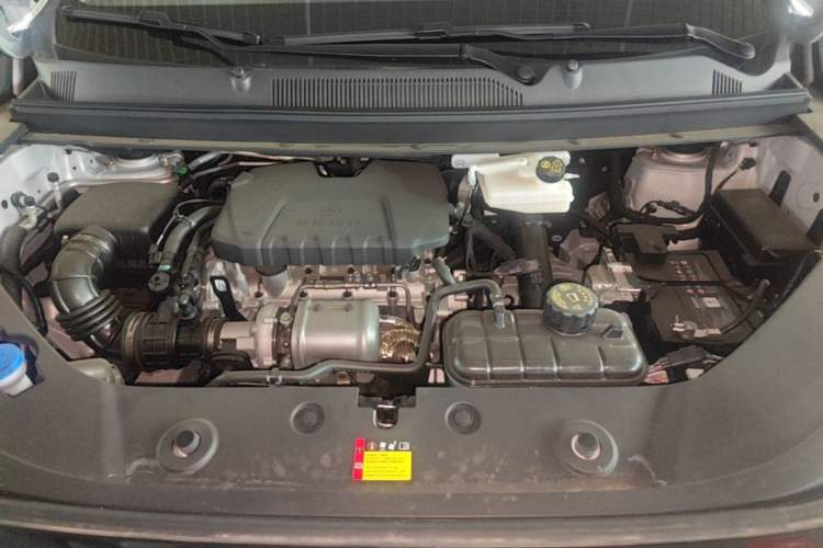 Used Wuling 730 2025 Model 1.5T CVT Elite Edition Engine Bay
