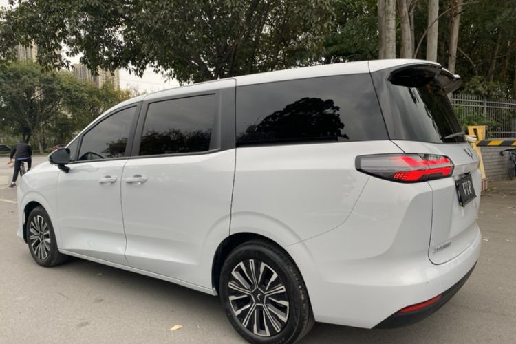 Used Wuling 730 2025 Model 1.5T CVT Elite Edition Exterior 1