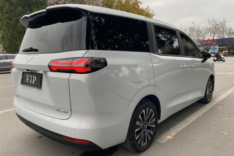 Used Wuling 730 2025 Model 1.5T CVT Elite Edition Exterior 4
