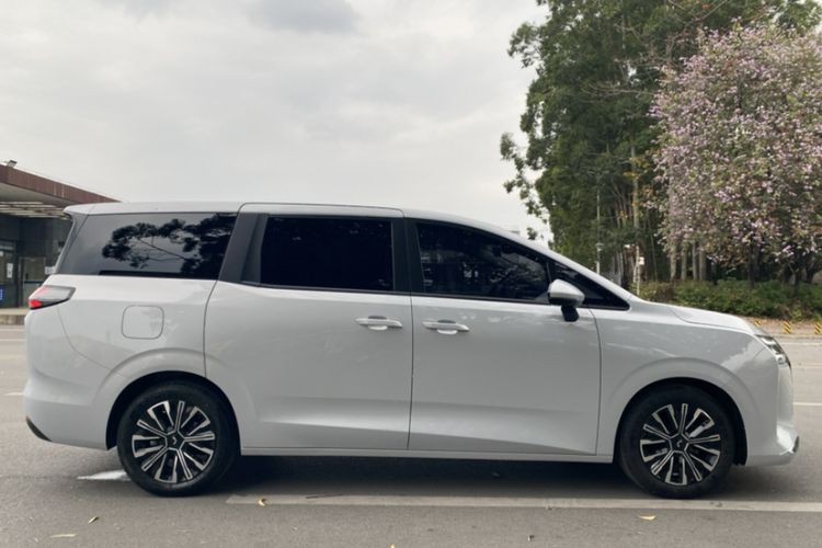 Used Wuling 730 2025 Model 1.5T CVT Elite Edition Exterior 5