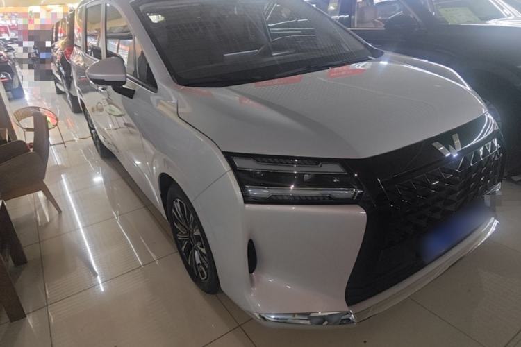 Used Wuling 730 2025 Model 1.5T CVT Elite Edition Front Right 45 Deg