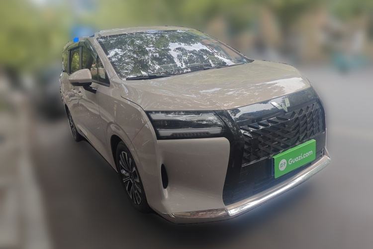 Used Wuling 730 2025 Model 1.5T CVT Elite Edition Front Right 45 Deg