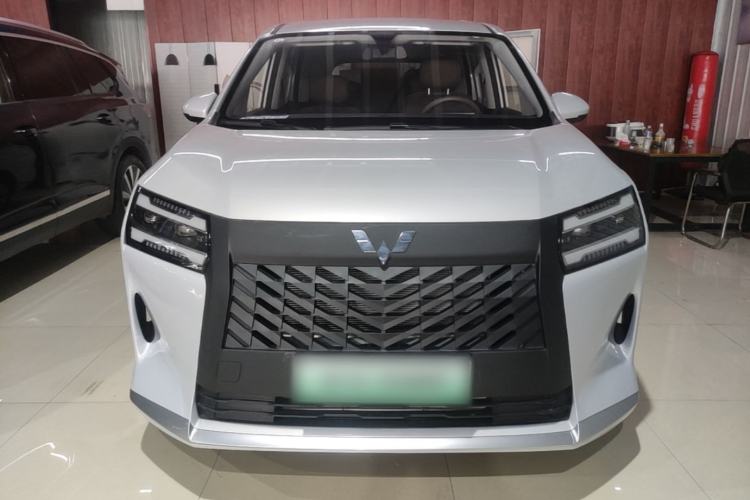 Used Wuling 730 2025 Model 1.5T 6MT Comfort Edition Front