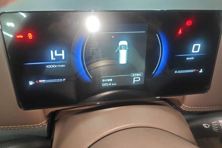 Used Wuling 730 2025 Model 1.5T CVT Elite Edition Instrument Cluster