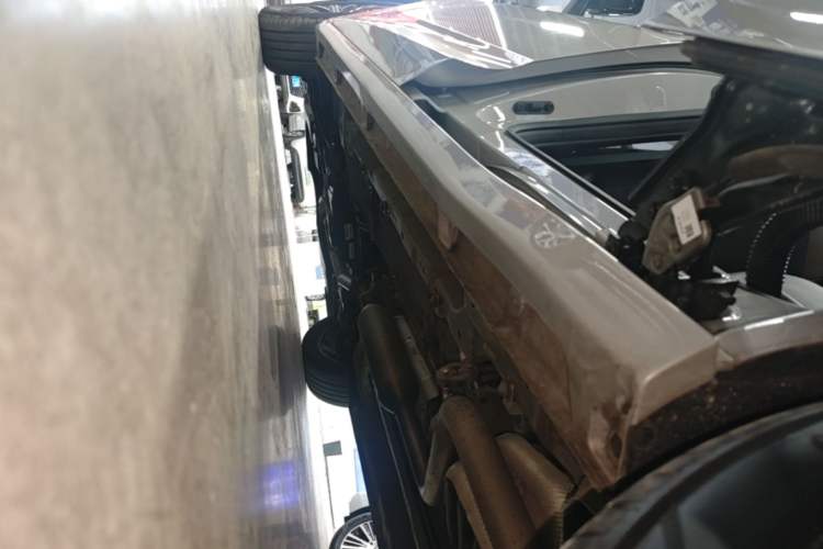 Used Wuling 730 2025 Model 1.5T CVT Elite Edition Left Side Sill