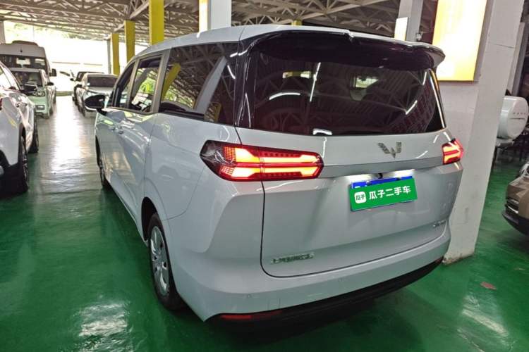 Used Wuling 730 2025 Model 1.5T 6MT Comfort Edition Rear Left 45 Deg