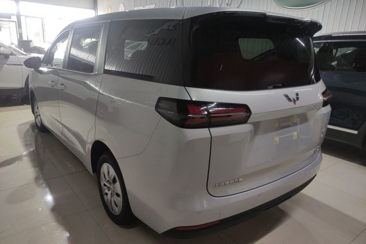 Used Wuling 730 2025 Model 1.5T 6MT Comfort Edition Rear Left 45 Deg
