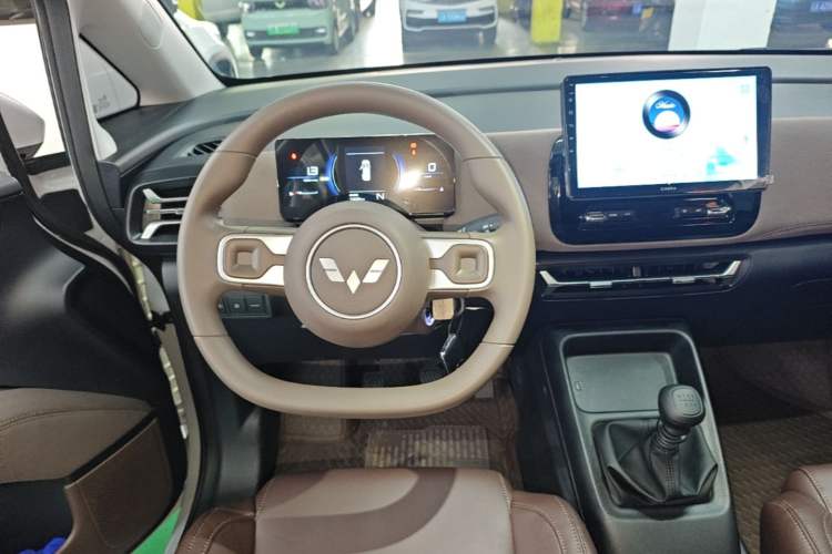 Used Wuling 730 2025 Model 1.5T 6MT Comfort Edition Steering Wheel