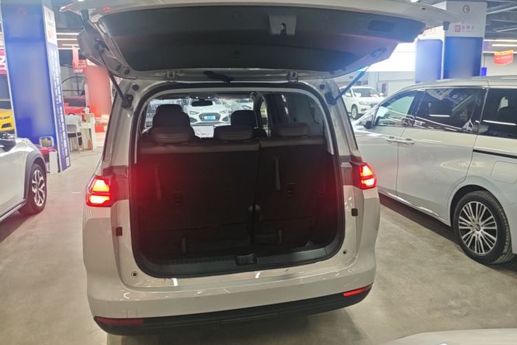 Used Wuling 730 2025 Model 1.5T CVT Elite Edition Trunk