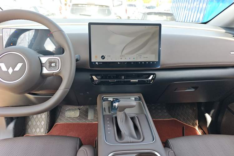Used Wuling 730 2025 Model 1.5T CVT Elite Edition Audio And AC Panel
