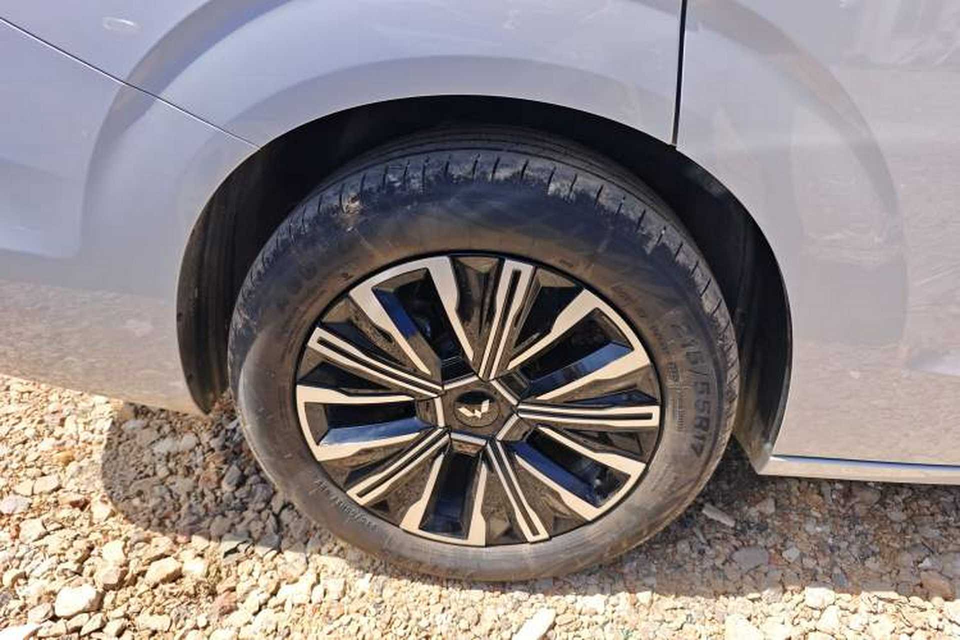 Used Wuling 730 2025 Model 1.5T CVT Elite Edition Exterior 5