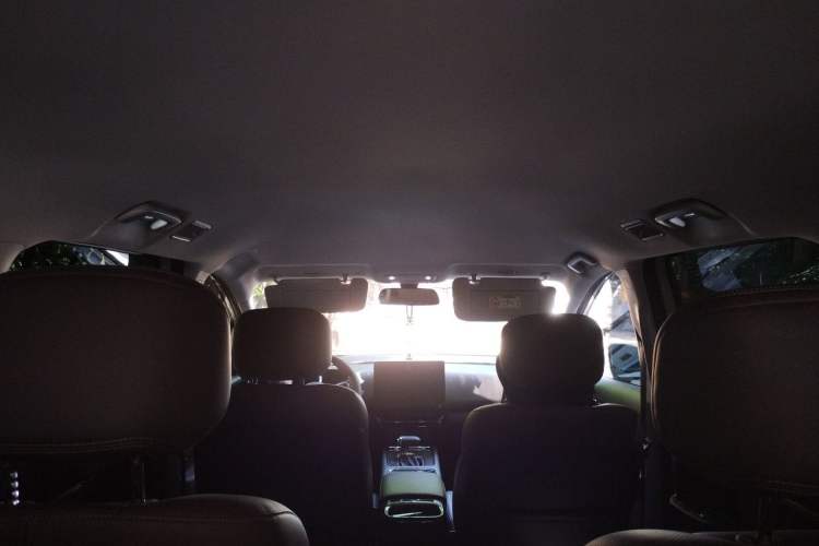 Used Wuling 730 2025 Model 1.5T CVT Elite Edition Headliner