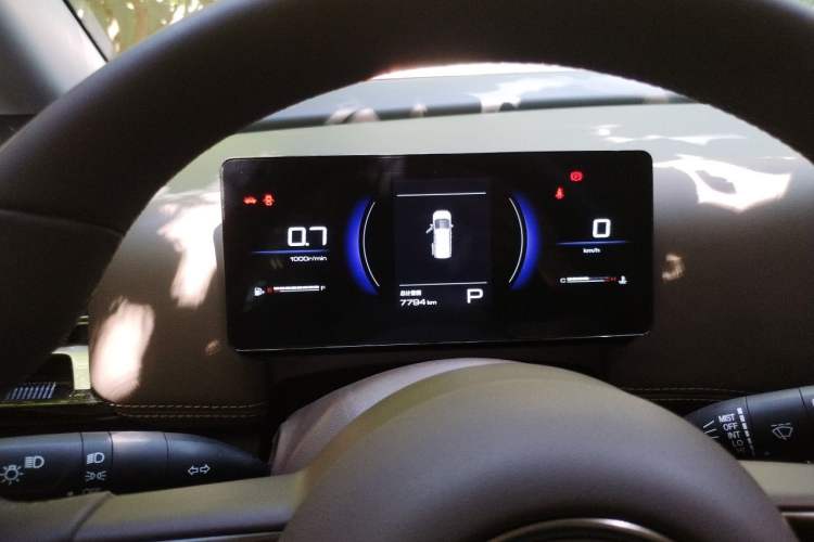 Used Wuling 730 2025 Model 1.5T CVT Elite Edition Instrument Cluster