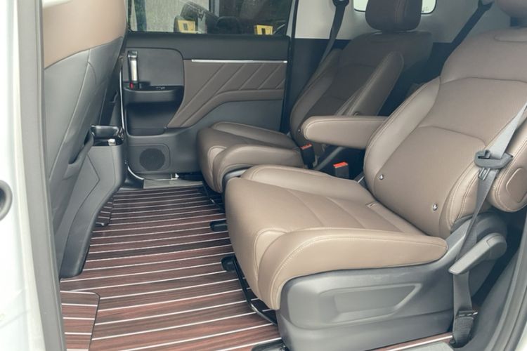 Used Wuling 730 2025 Model 1.5T CVT Elite Edition Interior 3