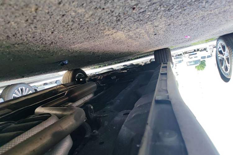 Used Wuling 730 2025 Model 1.5T CVT Elite Edition Left Side Sill